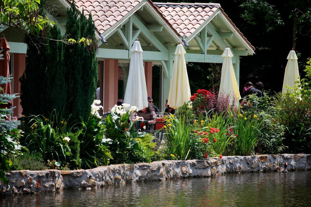 Hotel Domaine Du Roi Kysmar Villandraut Exterior foto